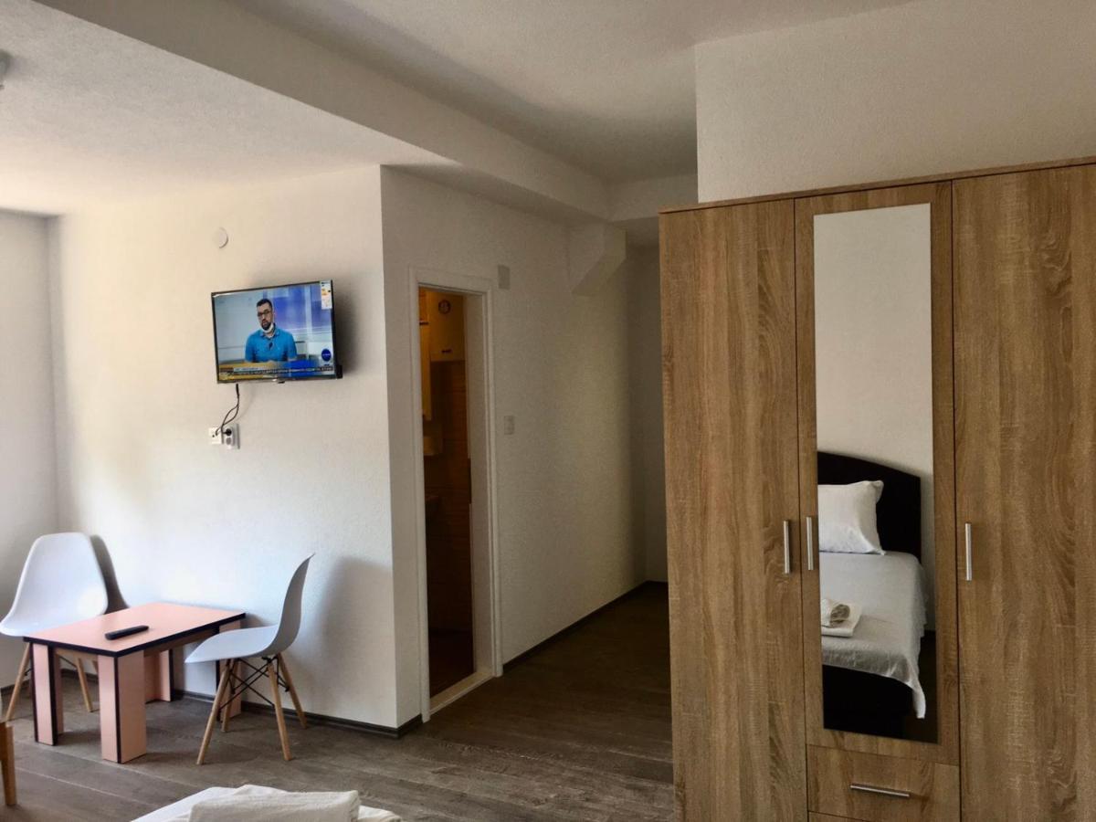 Rooms M2 Trebinje Buitenkant foto